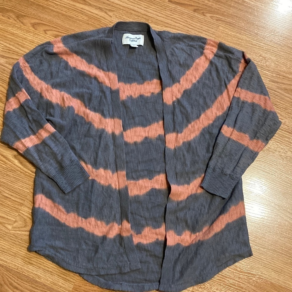 American Eagle cardigan